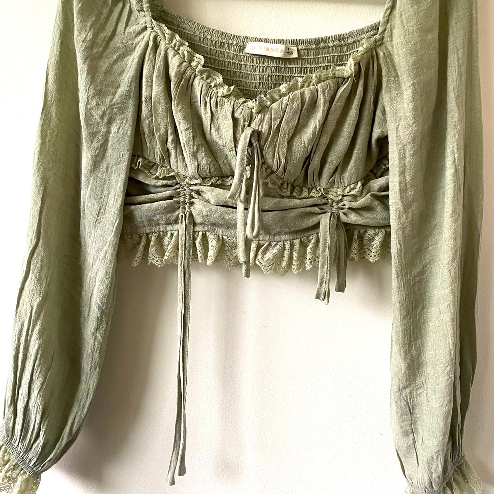 green cropped long sleeve; small